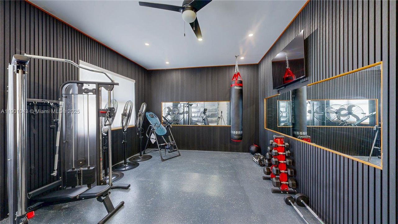 На продажу: $1,690,000 (5 спален, 4 ванн, 3198 Квадратных фут)