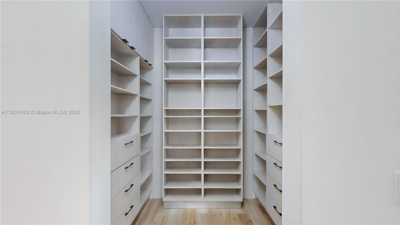 На продажу: $1,690,000 (5 спален, 4 ванн, 3198 Квадратных фут)