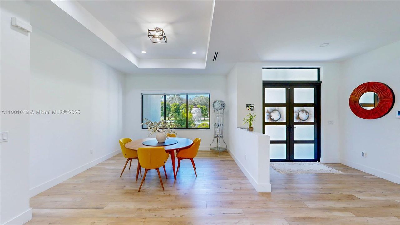 На продажу: $1,690,000 (5 спален, 4 ванн, 3198 Квадратных фут)