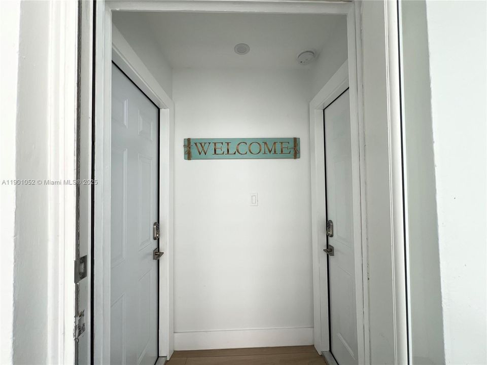 For Sale: $1,899,000 (0 beds, 0 baths, 1760 Square Feet)