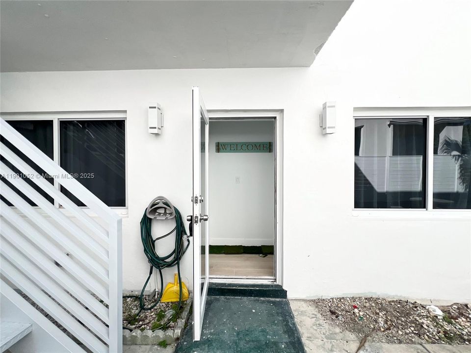 For Sale: $1,899,000 (0 beds, 0 baths, 1760 Square Feet)