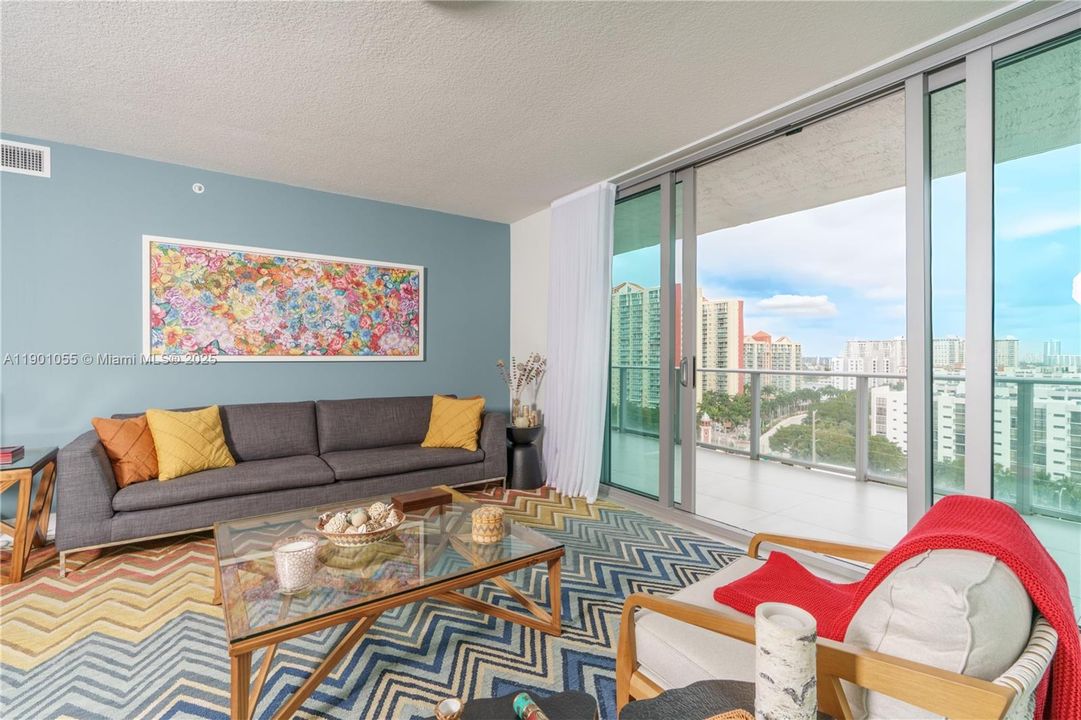 For Rent: $8,000 (3 beds, 3 baths, 1892 Square Feet)