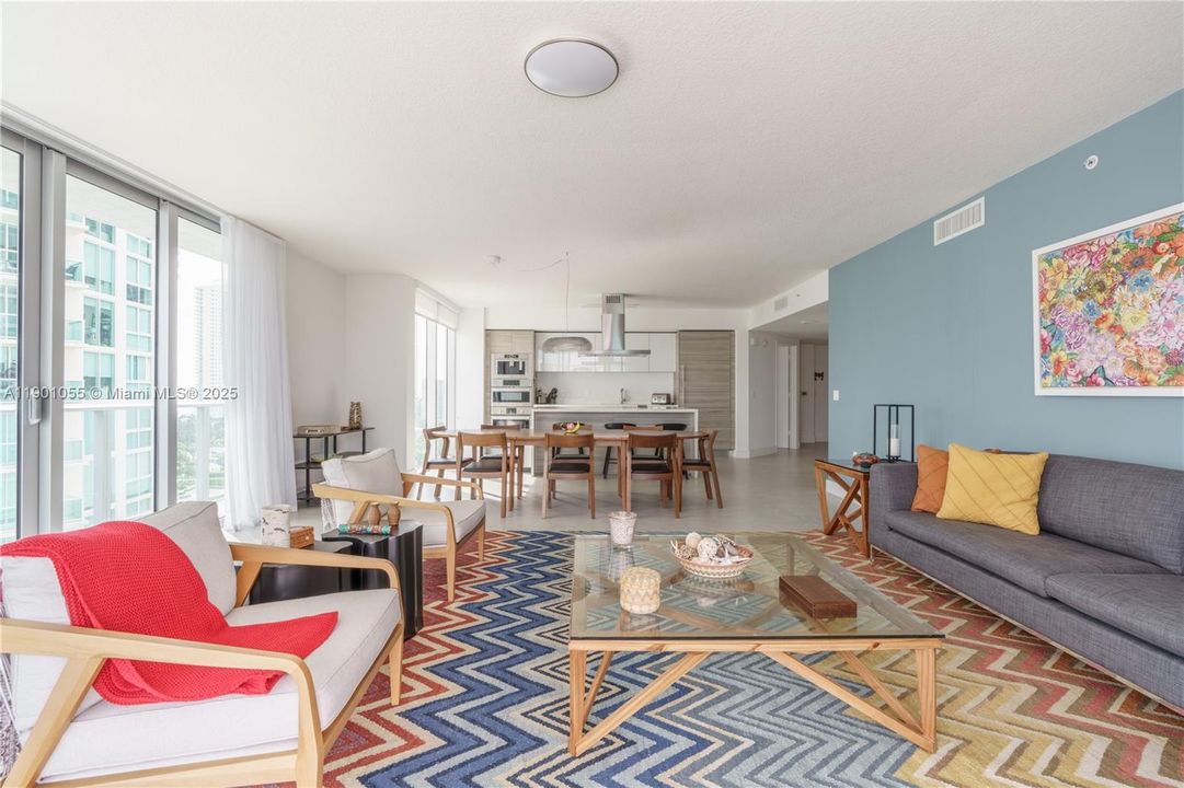 For Rent: $8,000 (3 beds, 3 baths, 1892 Square Feet)