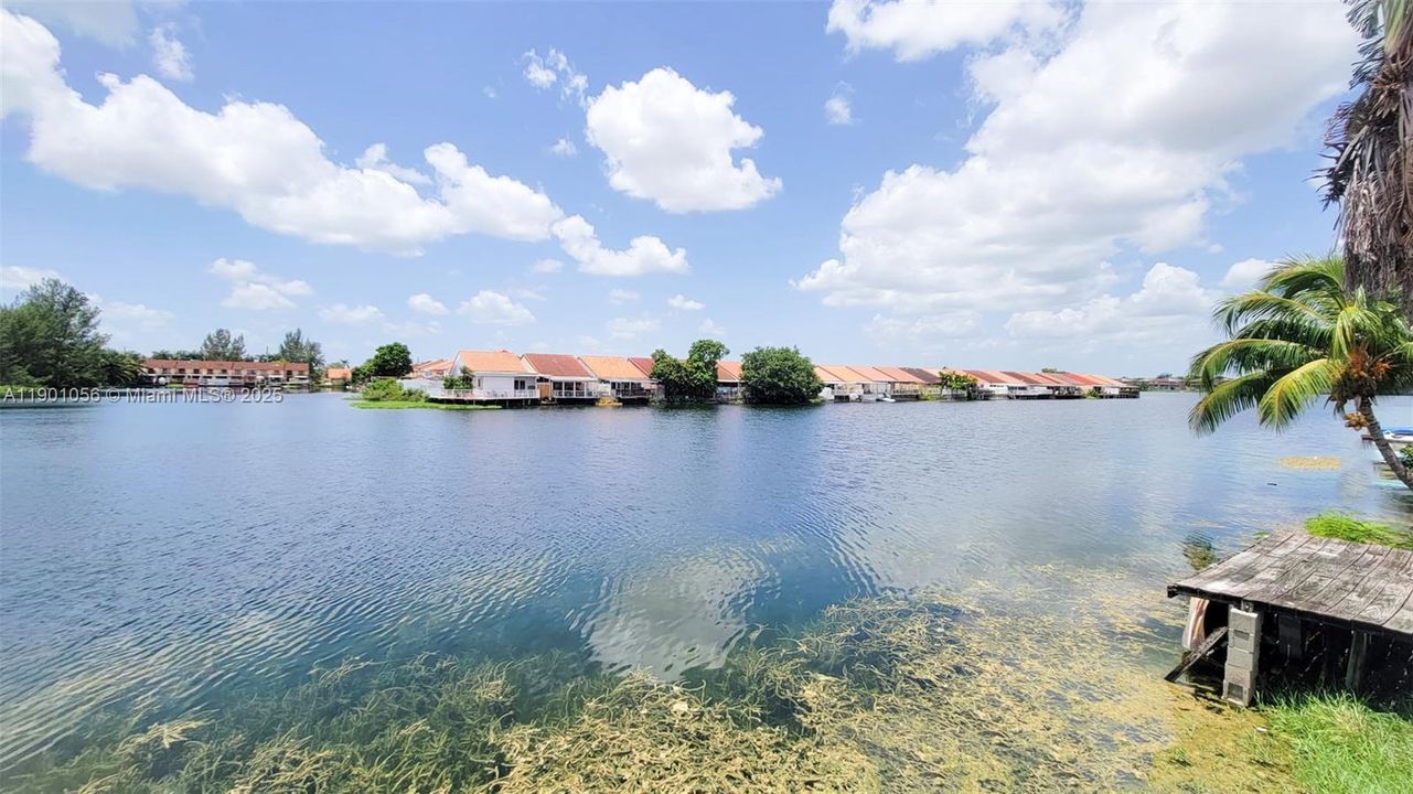 待售: $410,000 (3 贝兹, 2 浴室, 1317 平方英尺)