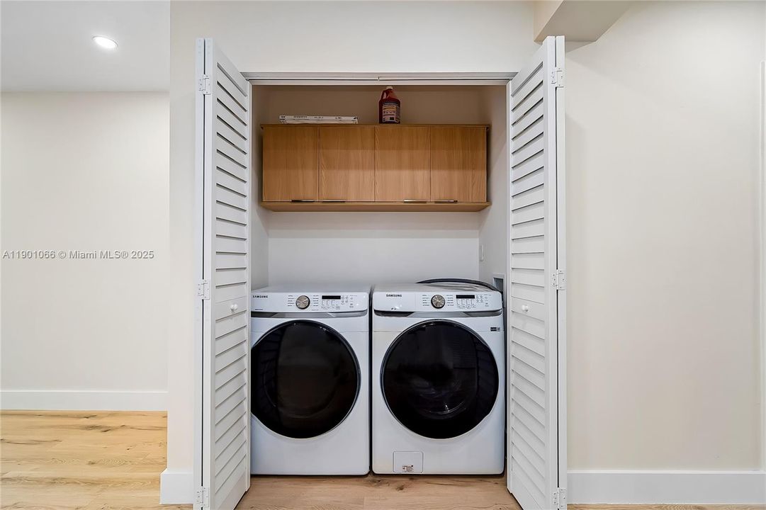 В аренду: $2,999 (2 спален, 2 ванн, 1411 Квадратных фут)