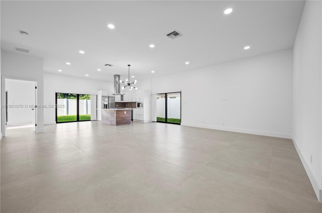 En Renta: $4,500 (3 camas, 2 baños, 1857 Pies cuadrados)