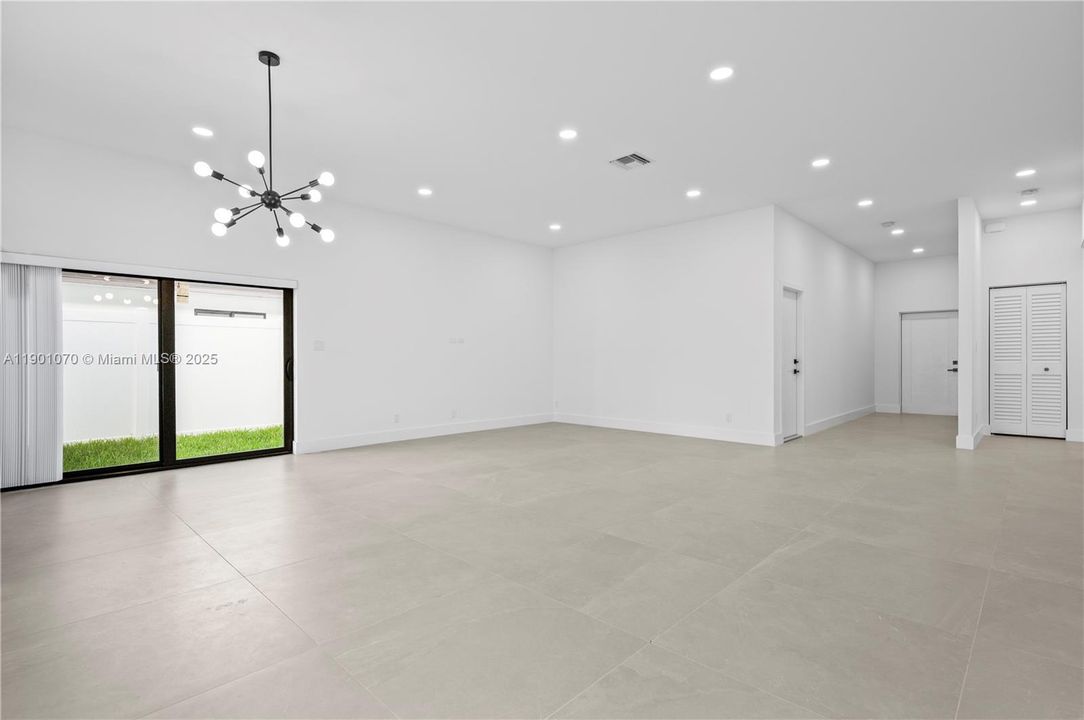 En Renta: $4,500 (3 camas, 2 baños, 1857 Pies cuadrados)