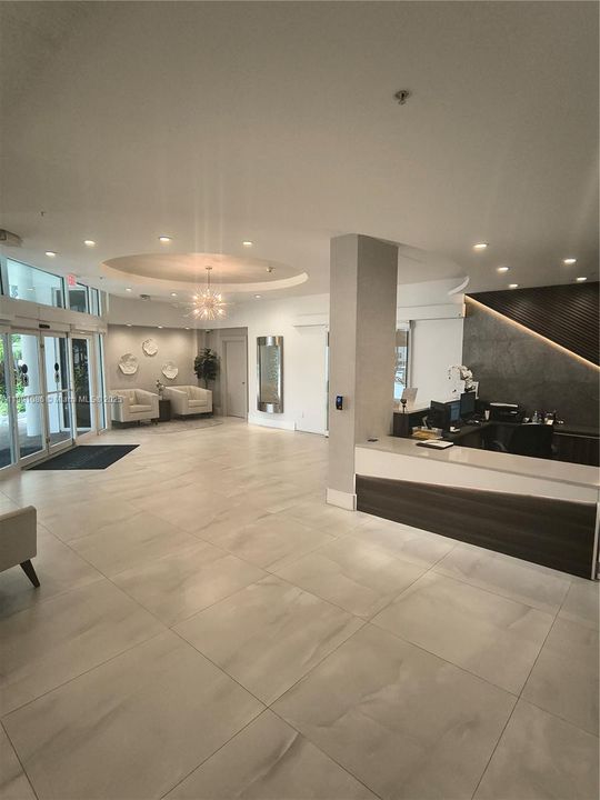 Recently Rented: $2,375 (1 beds, 1 baths, 816 Square Feet)