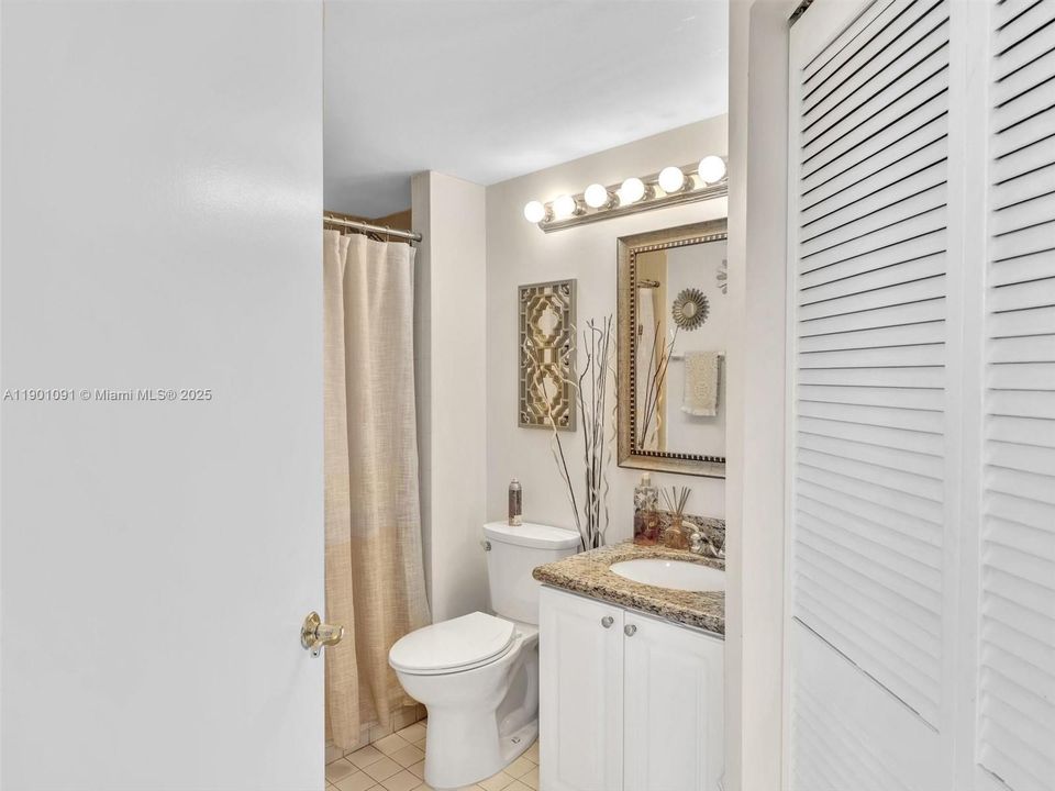 For Rent: $4,200 (2 beds, 2 baths, 1330 Square Feet)