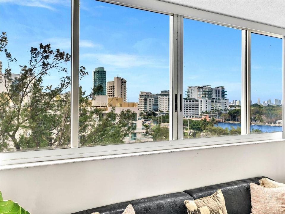 For Rent: $4,200 (2 beds, 2 baths, 1330 Square Feet)