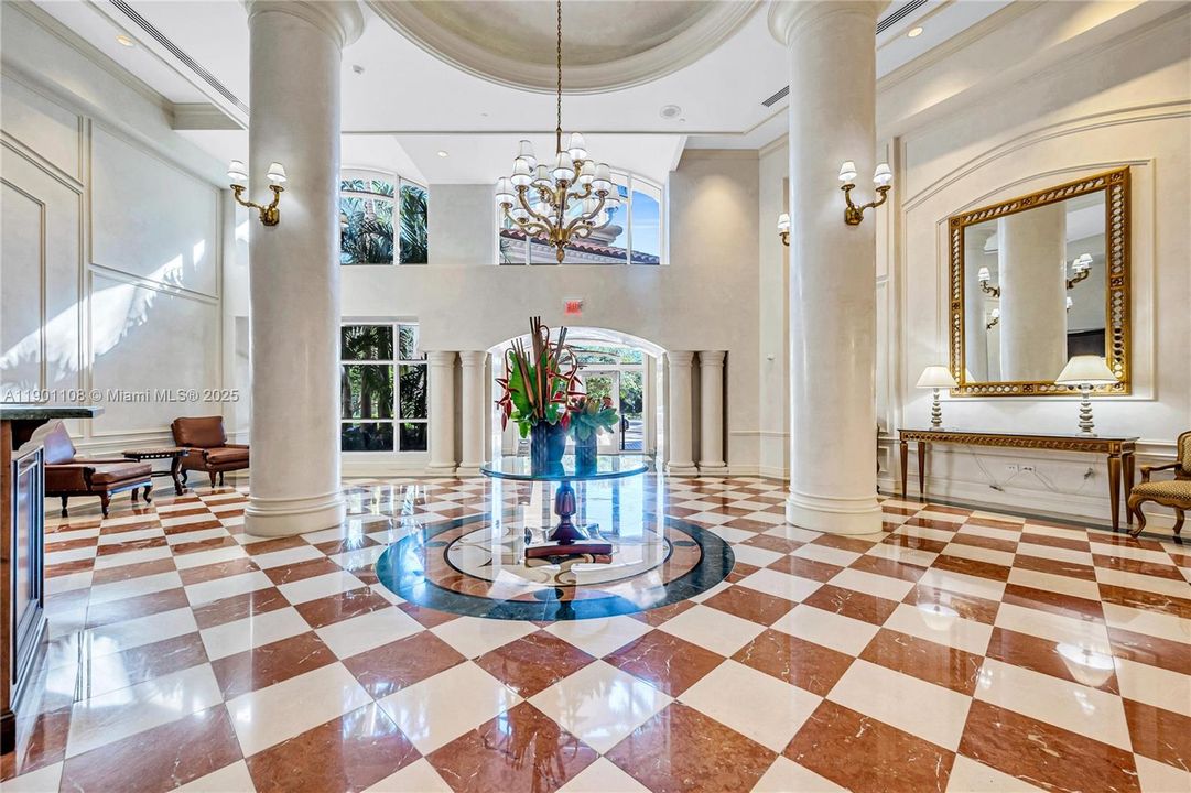 出租: $7,450 (3 贝兹, 3 浴室, 1702 平方英尺)