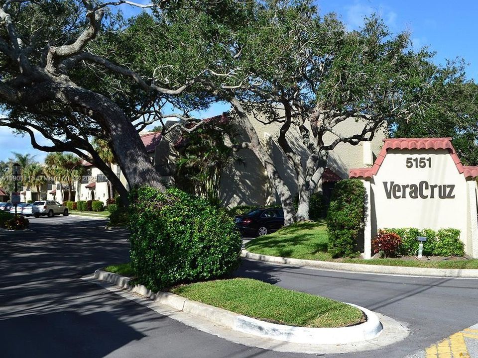 Entry as seen from A1A