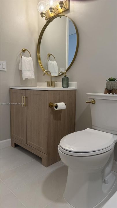 For Sale: $292,000 (2 beds, 2 baths, 1086 Square Feet)