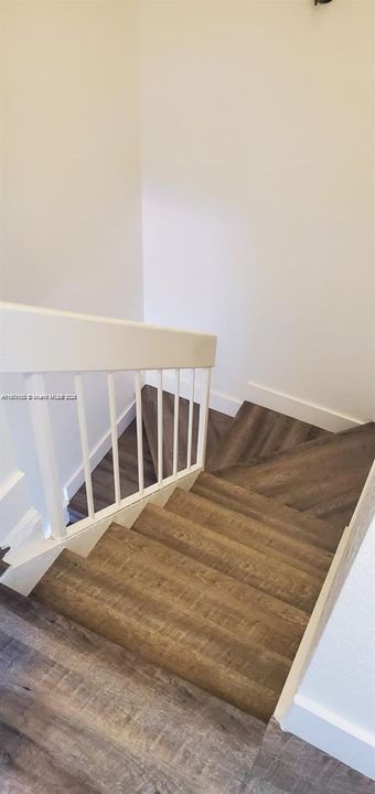 For Rent: $2,749 (3 beds, 2 baths, 1337 Square Feet)