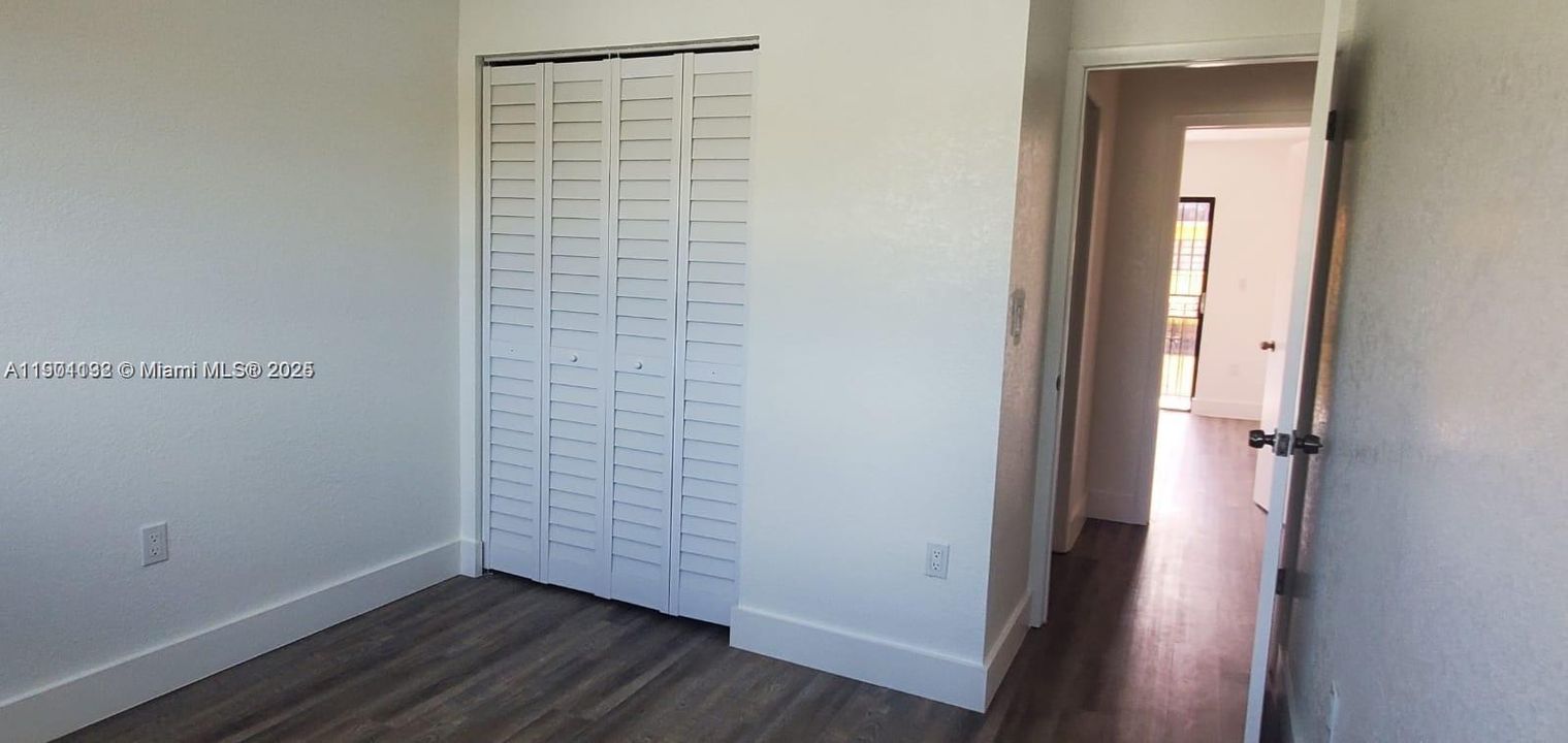 For Rent: $2,749 (3 beds, 2 baths, 1337 Square Feet)