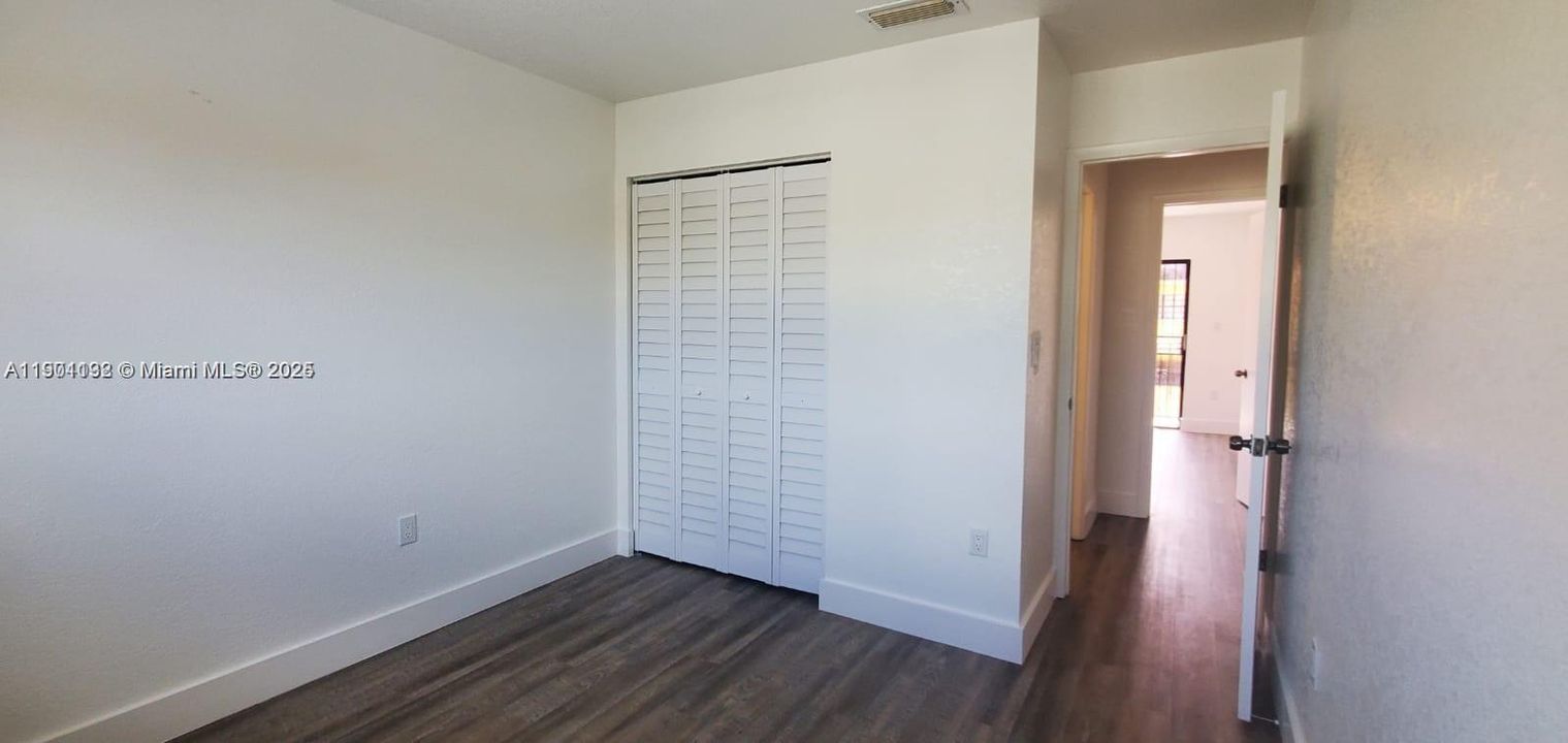 For Rent: $2,749 (3 beds, 2 baths, 1337 Square Feet)