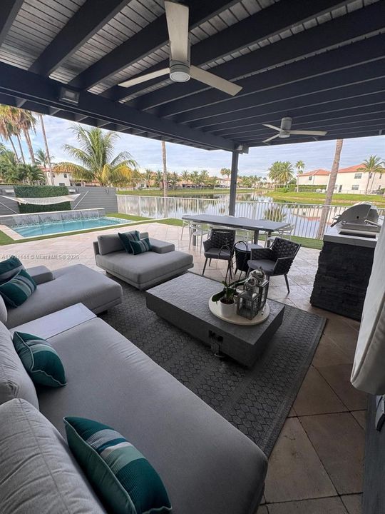 For Sale: $1,850,000 (5 beds, 4 baths, 3820 Square Feet)