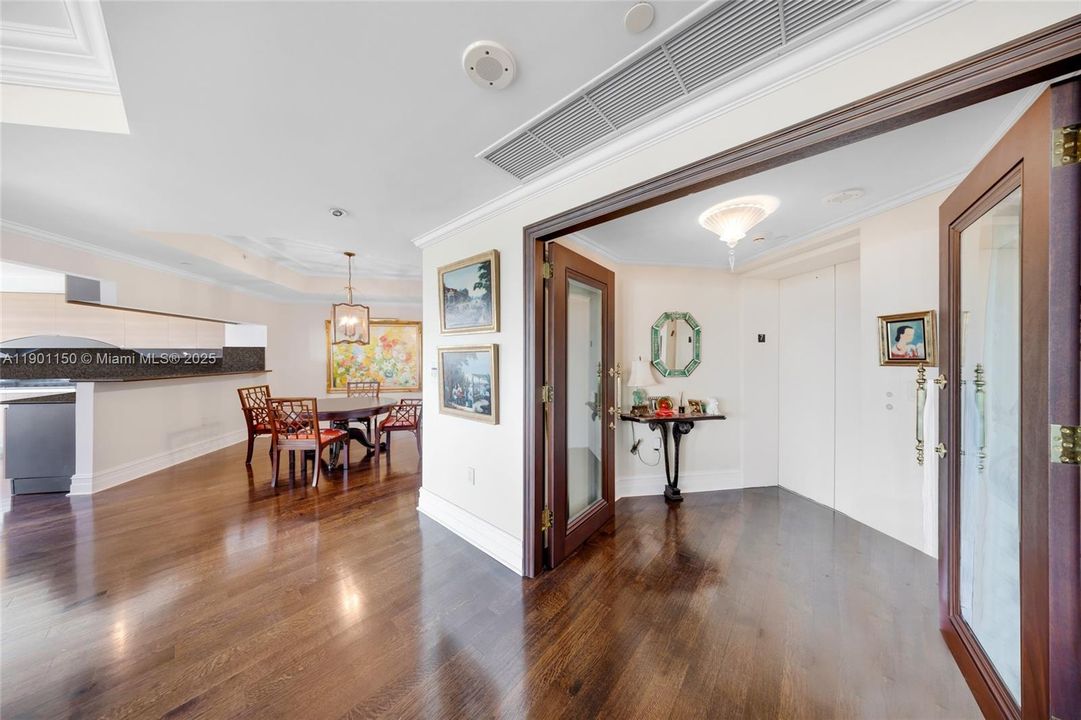 For Sale: $1,700,000 (2 beds, 3 baths, 2390 Square Feet)