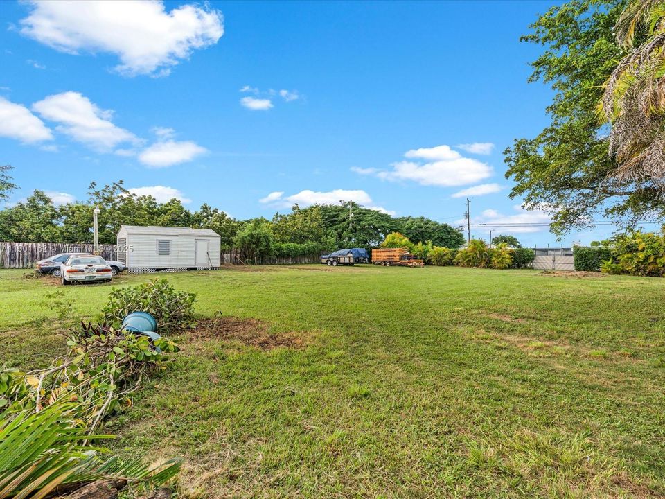 Activo con contrato: $665,000 (3 camas, 2 baños, 1818 Pies cuadrados)