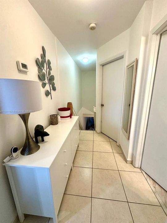 Active With Contract: $2,790 (3 beds, 2 baths, 1240 Square Feet)