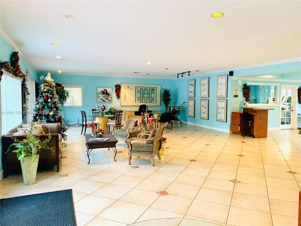 Recently Rented: $1,800 (1 beds, 1 baths, 982 Square Feet)