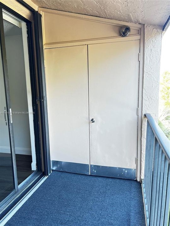 Recently Rented: $1,850 (1 beds, 1 baths, 614 Square Feet)