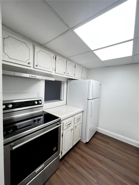 Recently Rented: $1,850 (1 beds, 1 baths, 614 Square Feet)