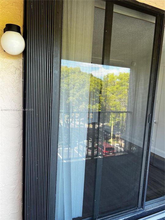 Recently Rented: $1,850 (1 beds, 1 baths, 614 Square Feet)