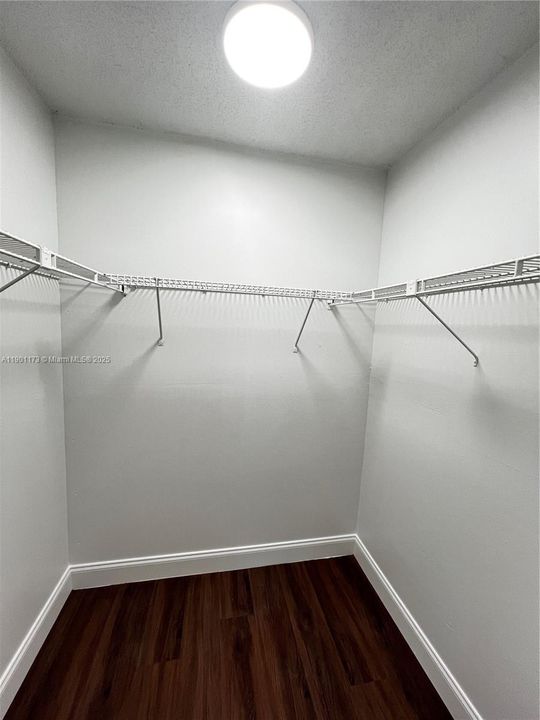 Walk-in Closet