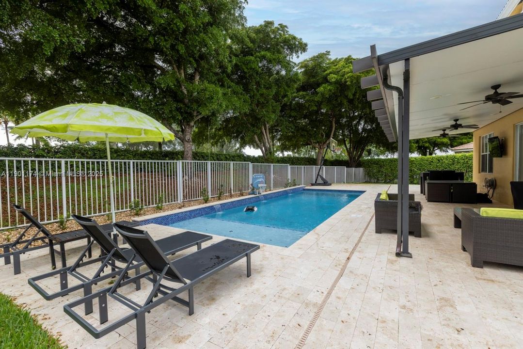 For Rent: $6,495 (4 beds, 3 baths, 2240 Square Feet)