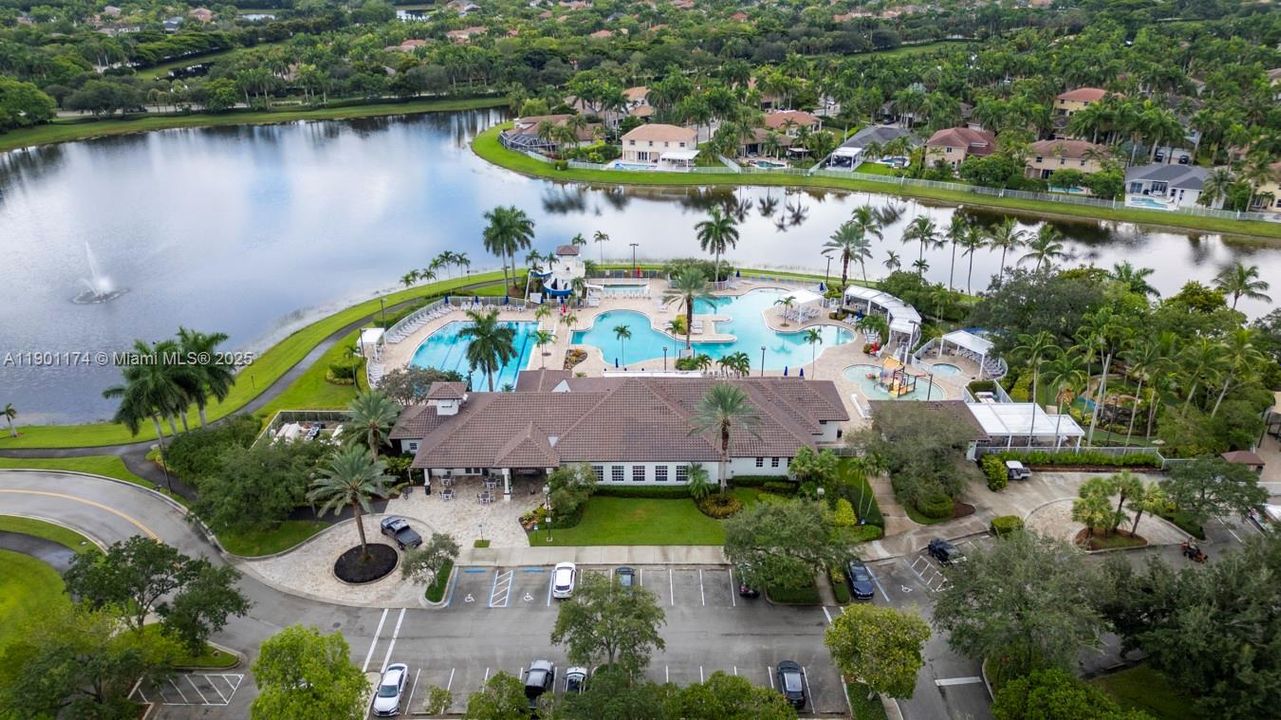 For Rent: $6,495 (4 beds, 3 baths, 2240 Square Feet)