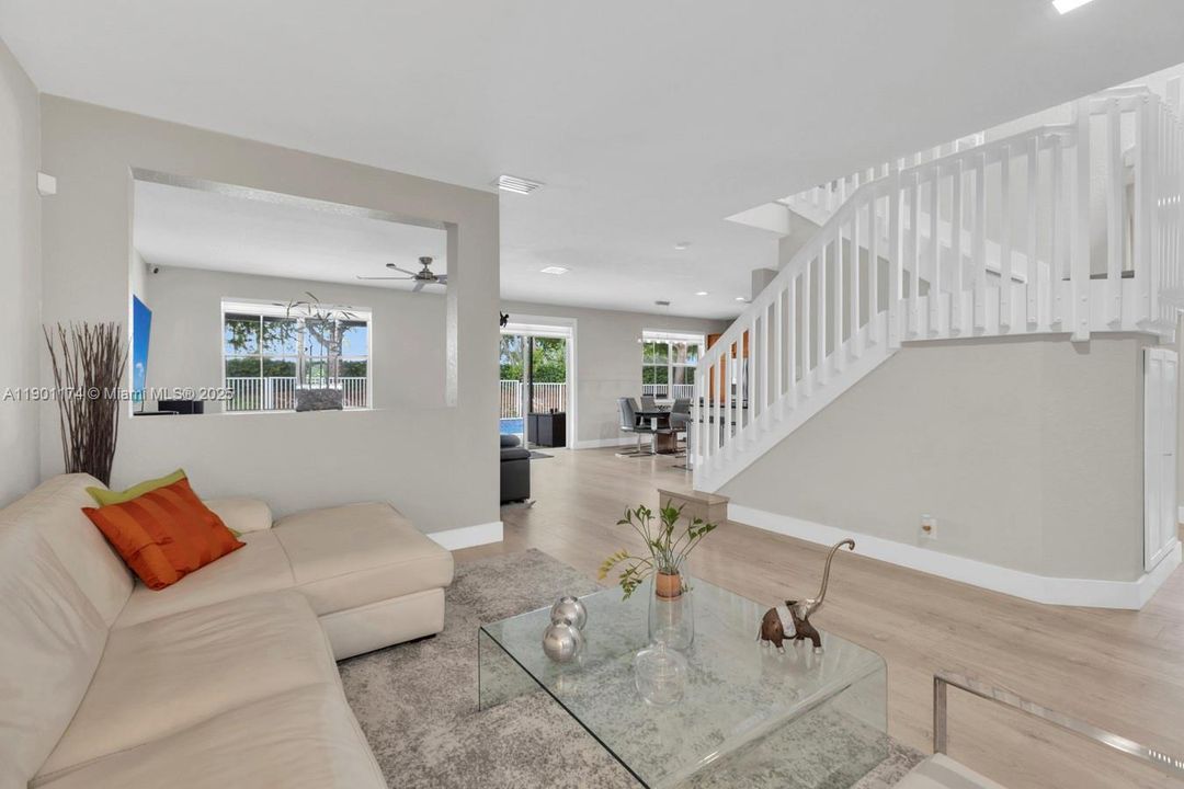 For Rent: $6,495 (4 beds, 3 baths, 2240 Square Feet)