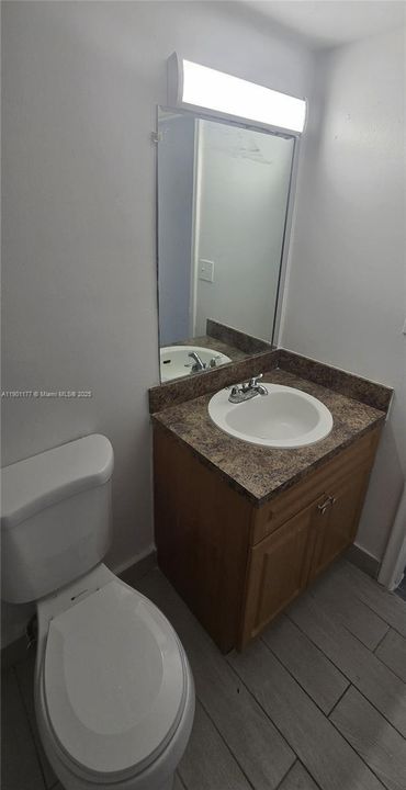 For Rent: $2,040 (2 beds, 2 baths, 750 Square Feet)