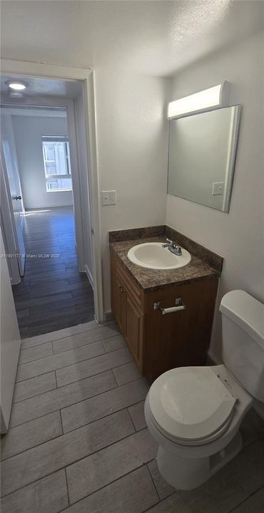 For Rent: $2,040 (2 beds, 2 baths, 750 Square Feet)