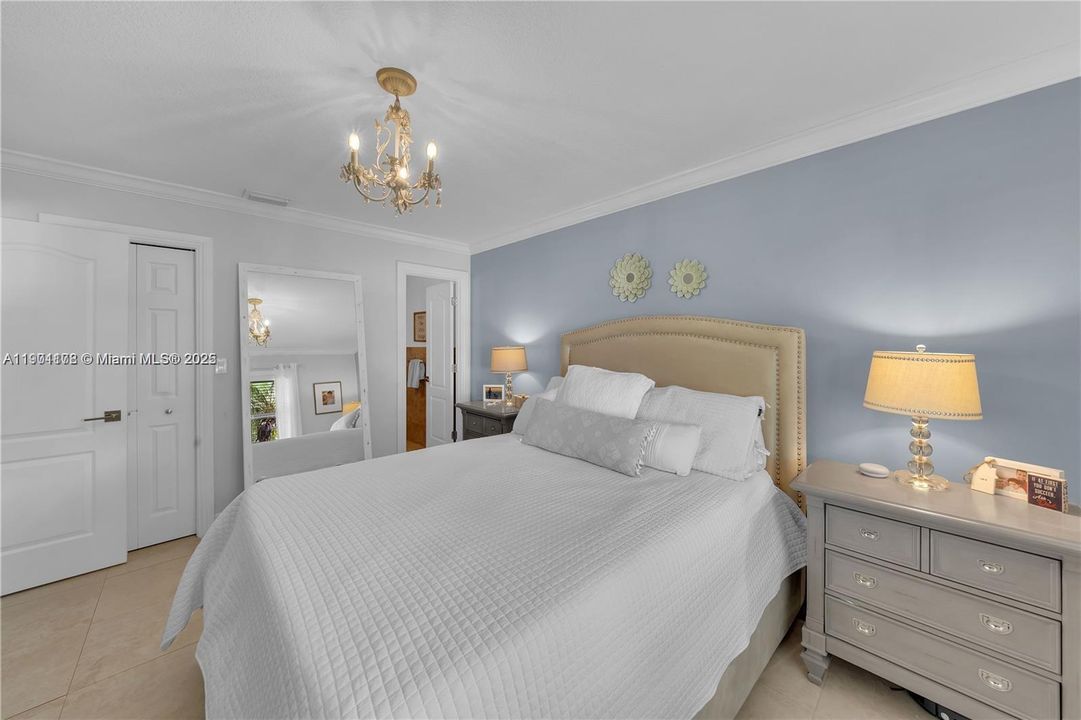 Recently Rented: $3,271 (3 beds, 2 baths, 1110 Square Feet)