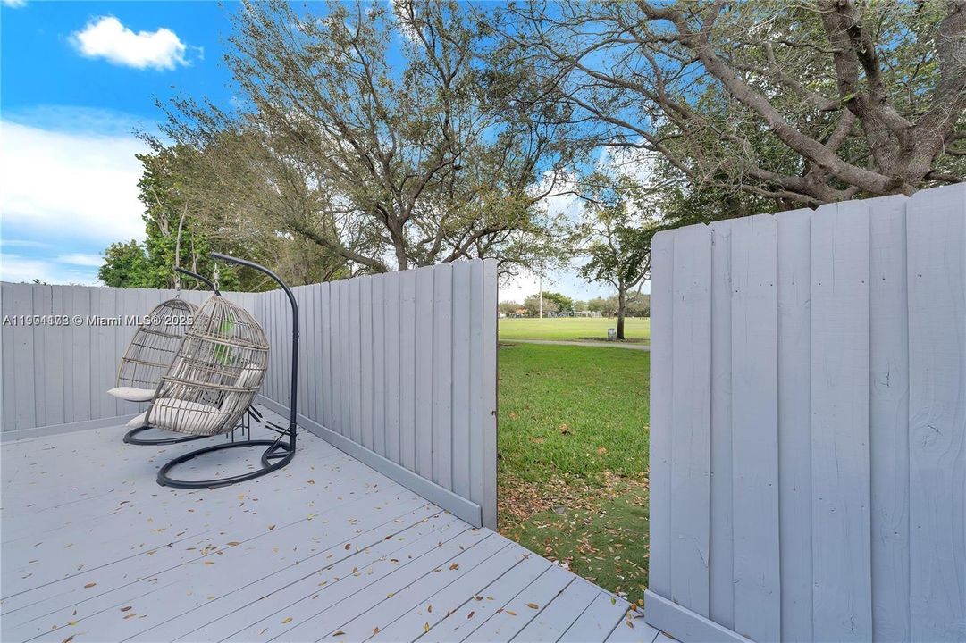 Recently Rented: $3,271 (3 beds, 2 baths, 1110 Square Feet)