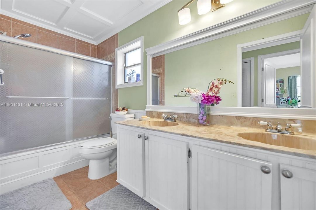 Active With Contract: $530,000 (3 beds, 2 baths, 0 Square Feet)