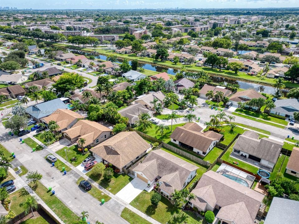 Active With Contract: $530,000 (3 beds, 2 baths, 0 Square Feet)