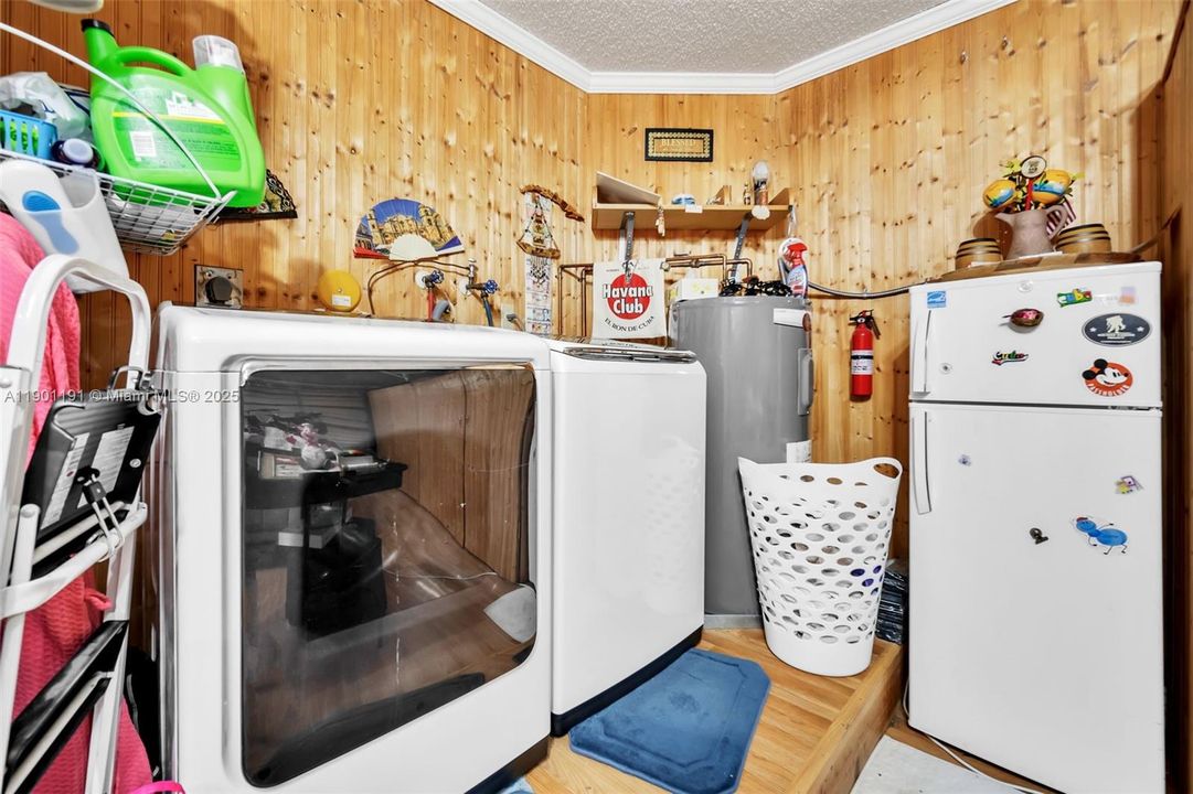 Active With Contract: $530,000 (3 beds, 2 baths, 0 Square Feet)