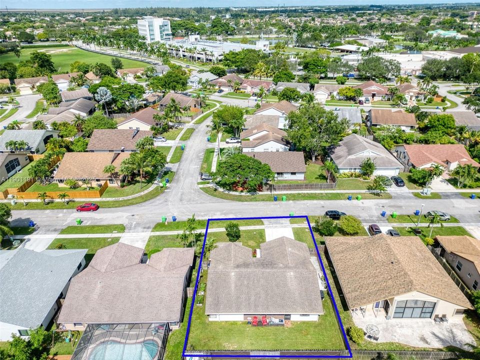 Active With Contract: $530,000 (3 beds, 2 baths, 0 Square Feet)