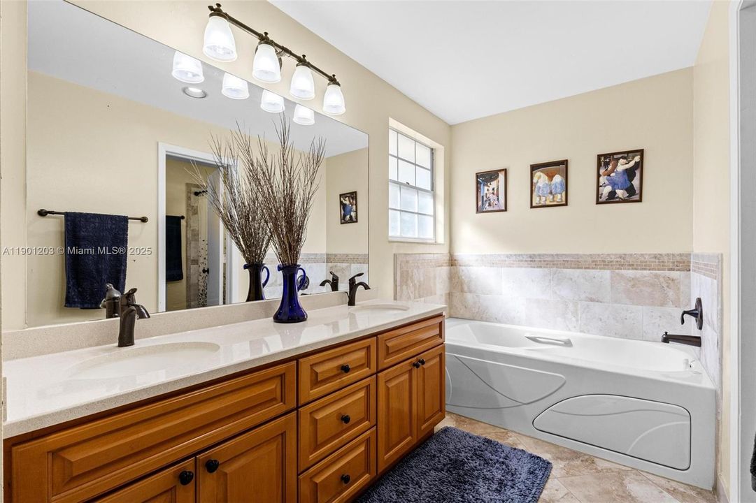 For Sale: $629,999 (3 beds, 3 baths, 1888 Square Feet)