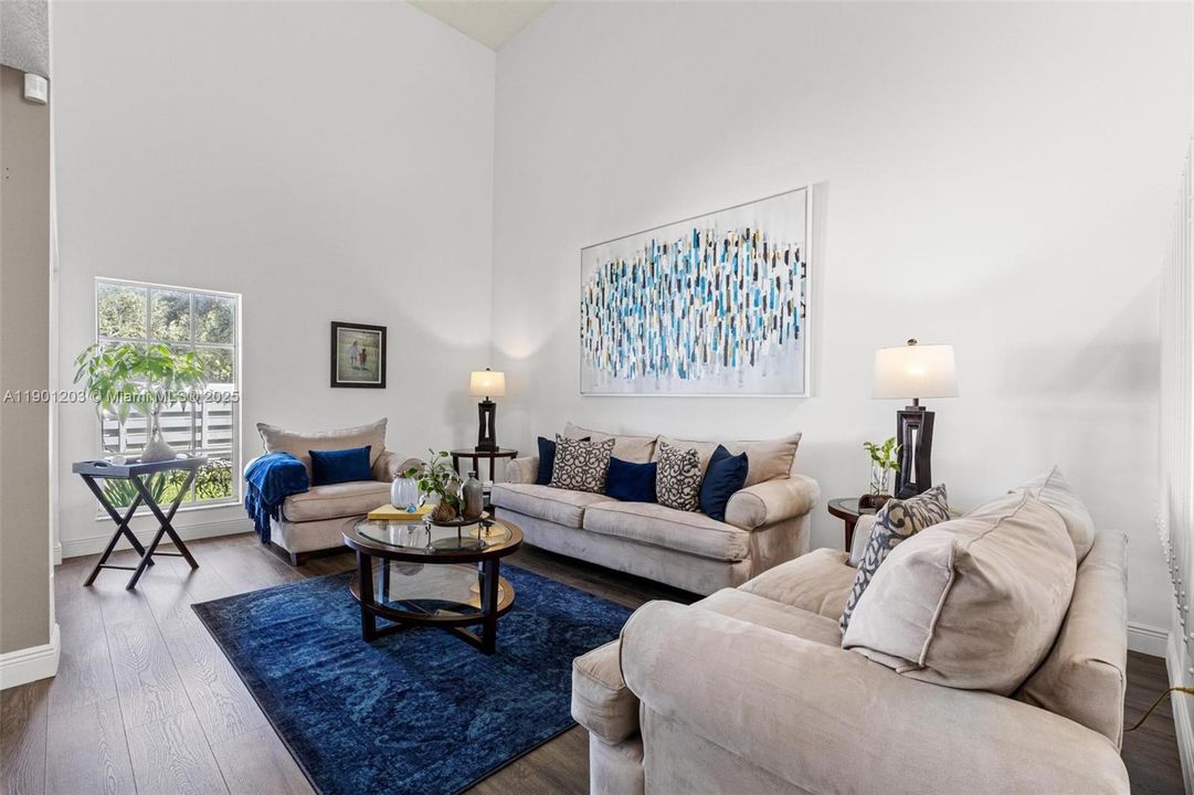 For Sale: $629,999 (3 beds, 3 baths, 1888 Square Feet)