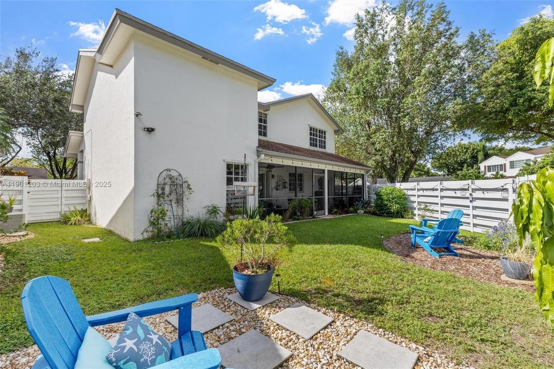 For Sale: $629,999 (3 beds, 3 baths, 1888 Square Feet)