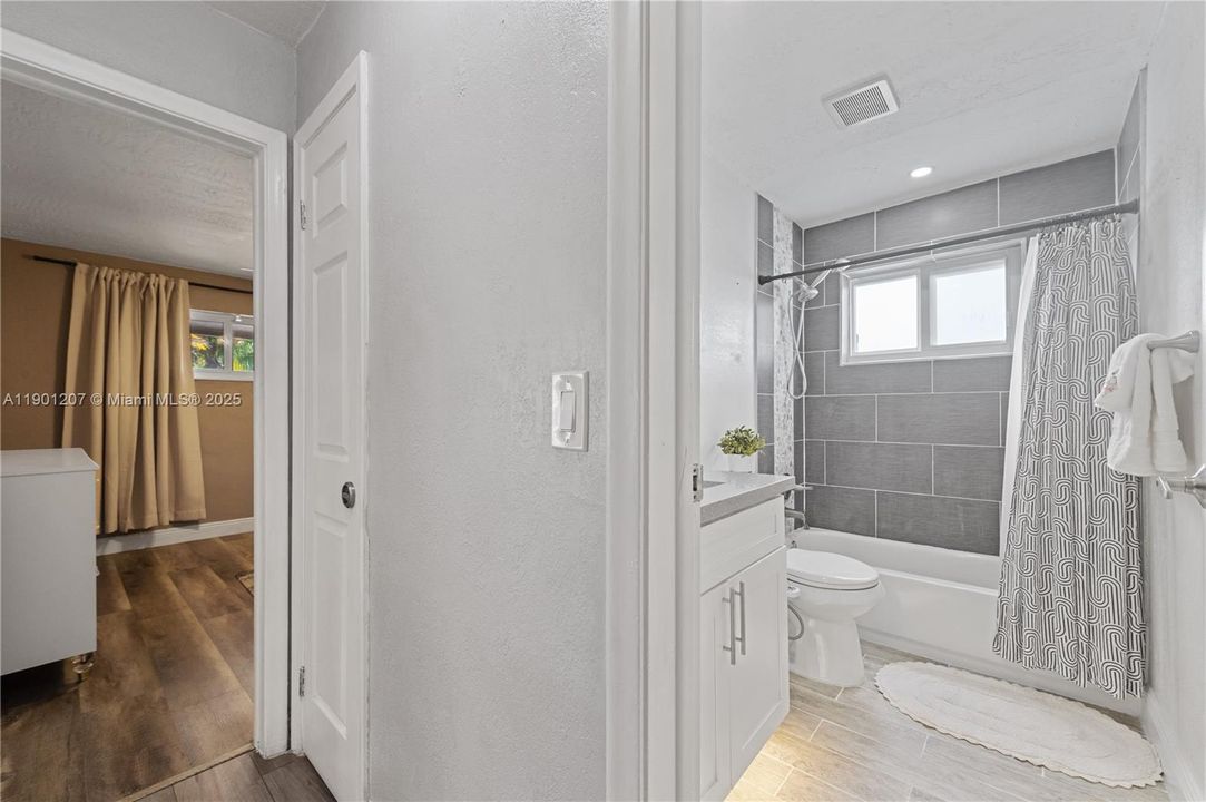 合同活跃: $495,000 (3 贝兹, 2 浴室, 0 平方英尺)