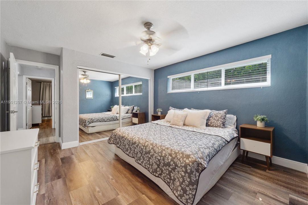 合同活跃: $495,000 (3 贝兹, 2 浴室, 0 平方英尺)