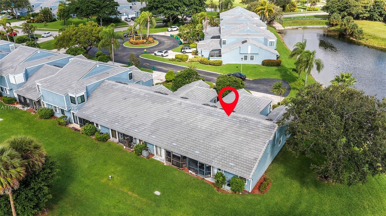 For Sale: $349,900 (2 beds, 2 baths, 1280 Square Feet)