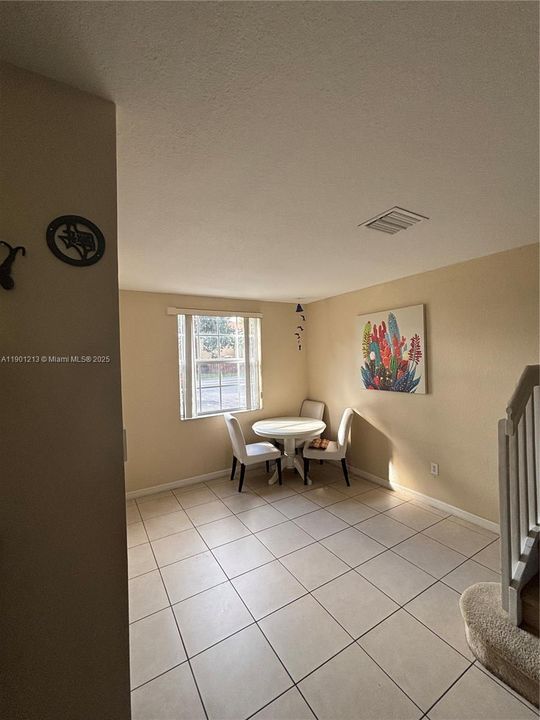 Active With Contract: $264,000 (3 beds, 2 baths, 1169 Square Feet)