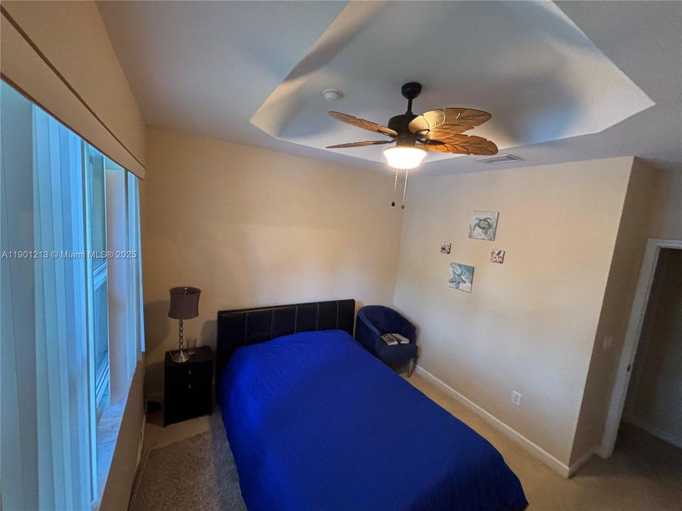 Active With Contract: $264,000 (3 beds, 2 baths, 1169 Square Feet)