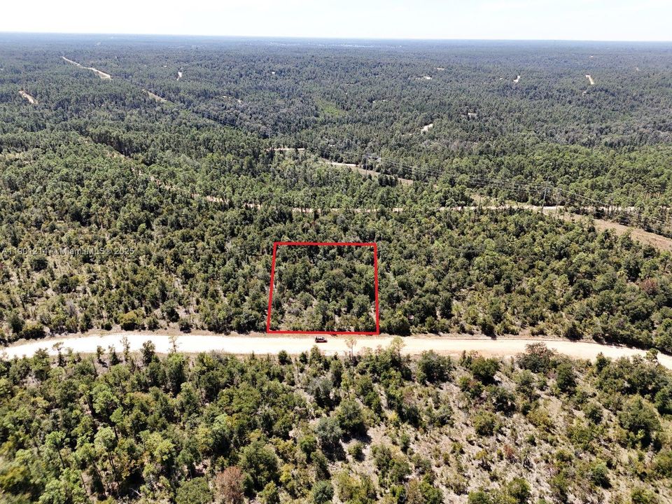 最近售出: $9,000 (1.06 acres)