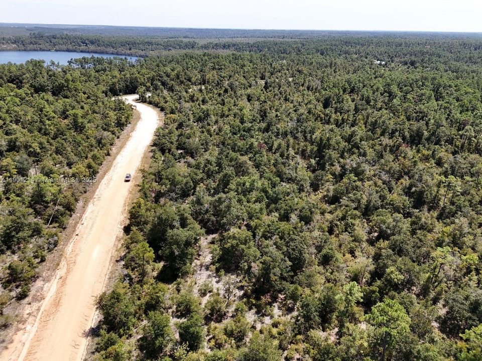 最近售出: $9,000 (1.06 acres)